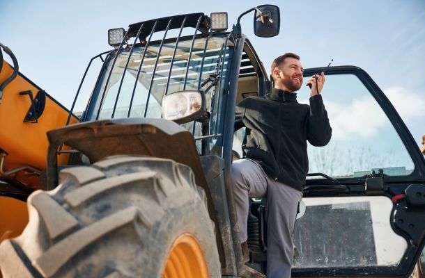 Noleggio bobcat Bologna: CC Service per soluzioni affidabili