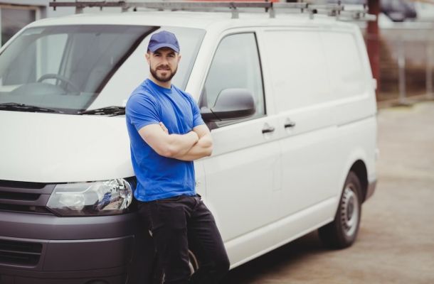 Noleggio furgone 9 posti Bologna: soluzioni CC Service