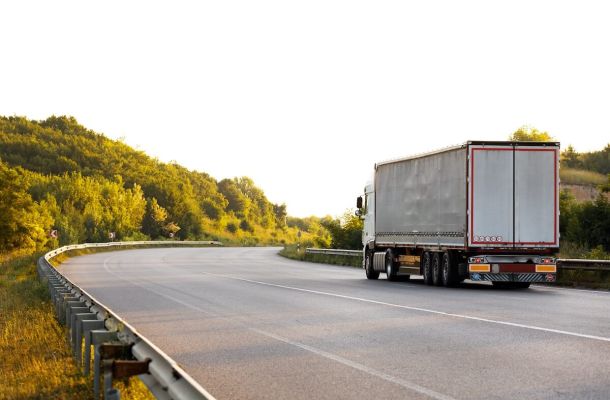 Noleggio camion Bologna: veloce, affidabile, flessibile